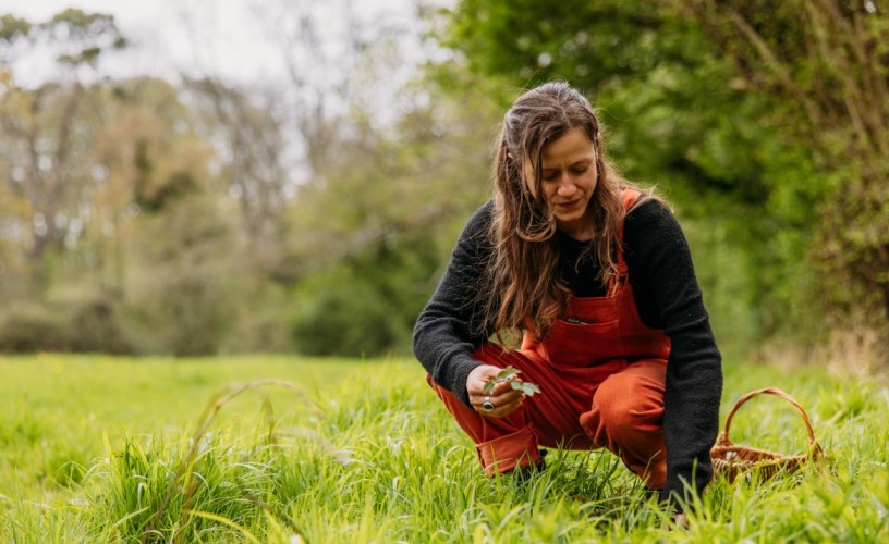 Yuup foraging